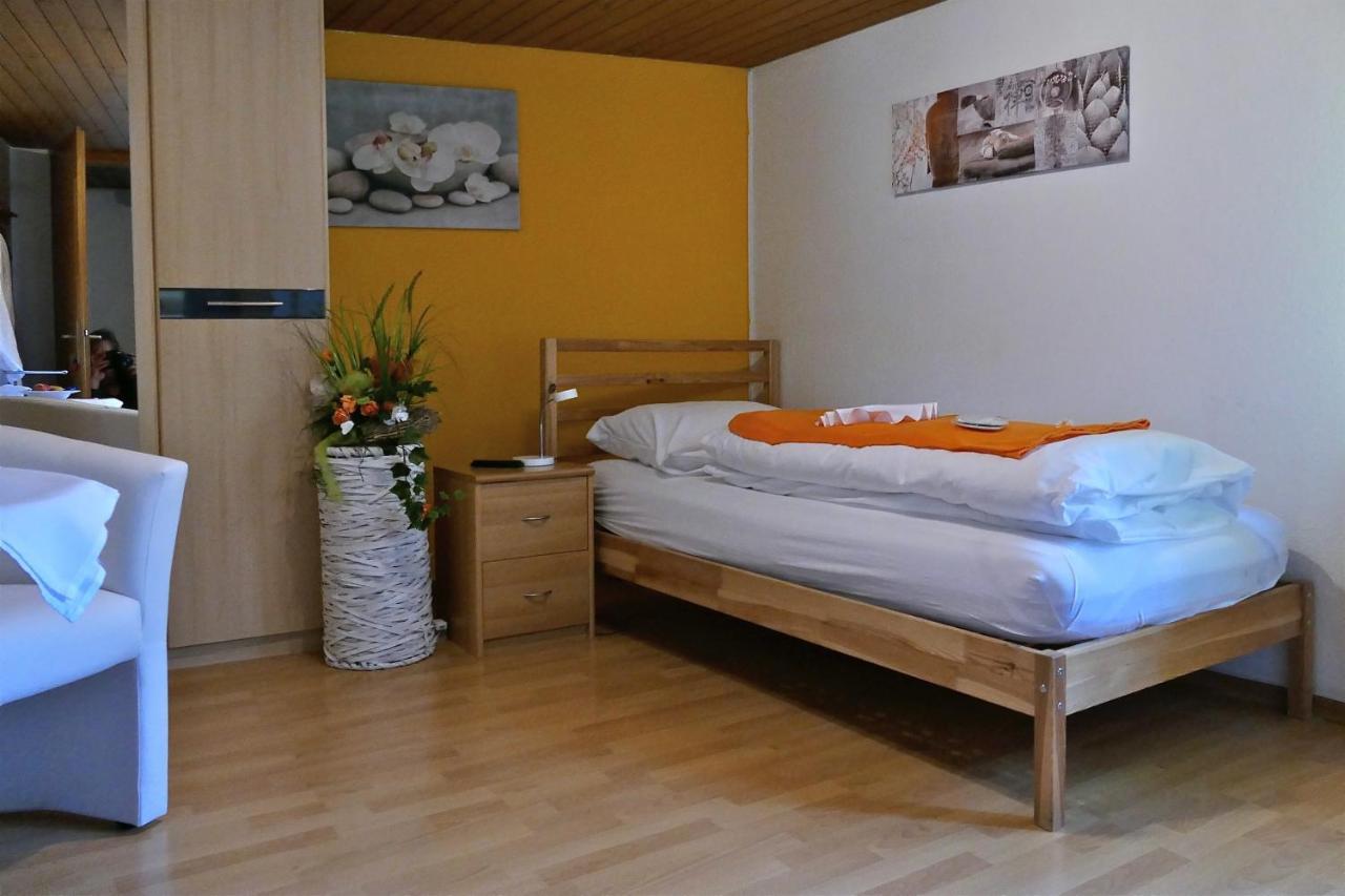 Bed and Breakfast Freihof Embrach Esterno foto